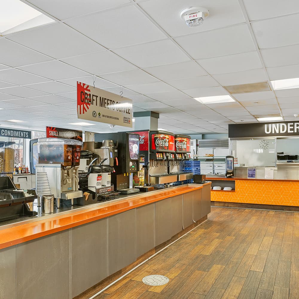 Cafeteria-02-Illini-Tower-Champaign-02